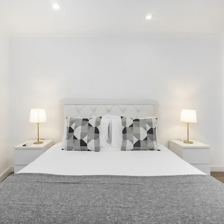 Alfama Deluxe Lägenhet
